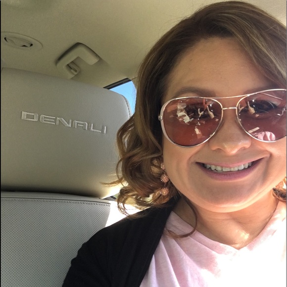 Meet your Posher, Olga - Picture 1 of 1